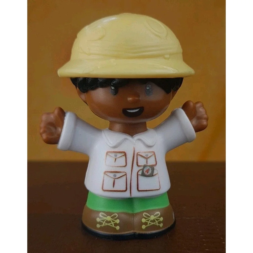 Fisher Price Little People GIRL ZOO KEEPER SAFARI GUIDE Animal Caretaker 2016